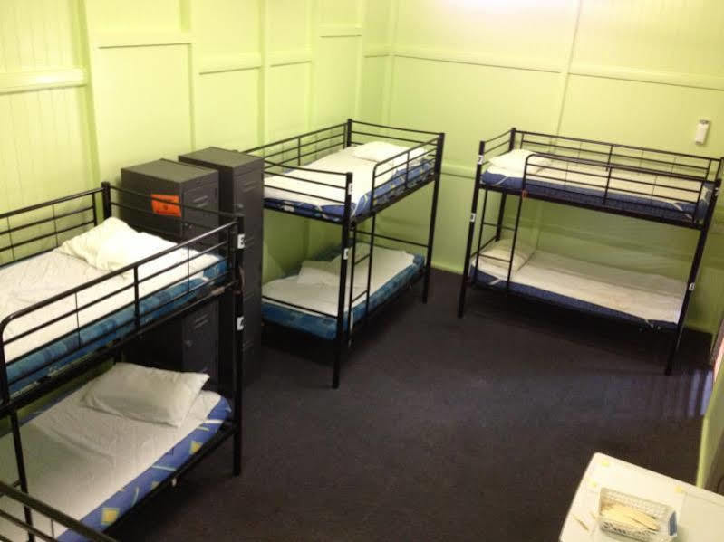 The Jack Backpackers Hostel Cairns Exterior photo