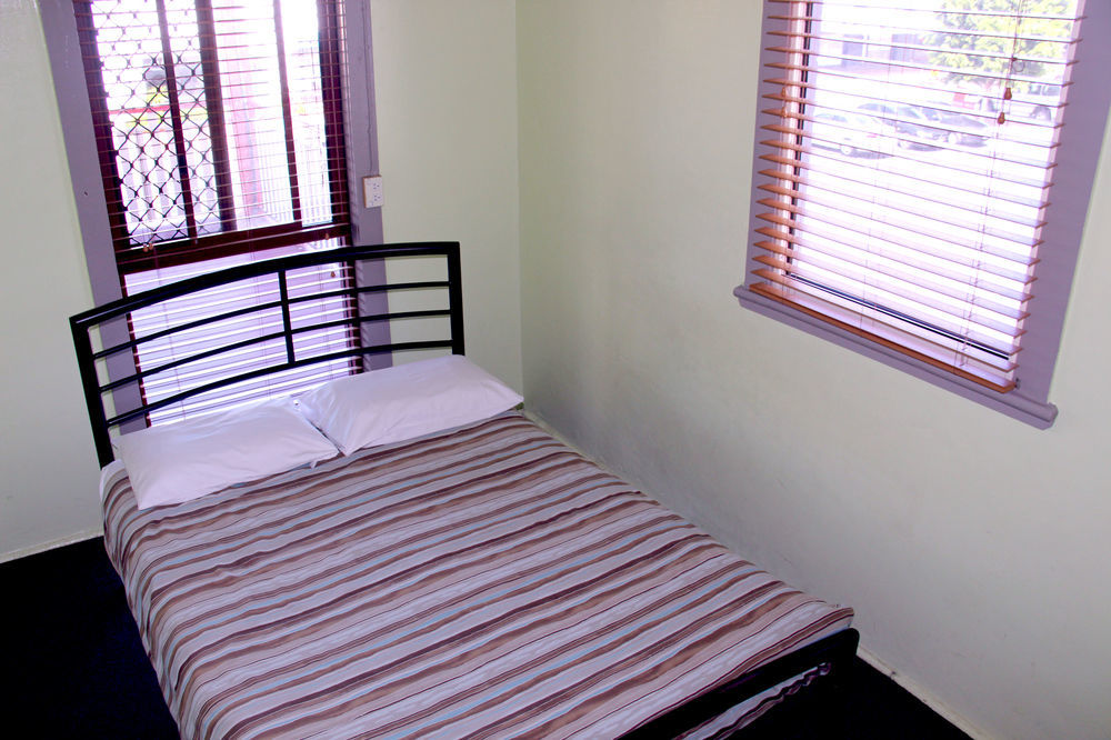 The Jack Backpackers Hostel Cairns Exterior photo
